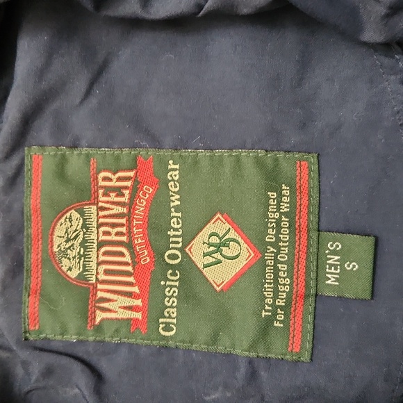 WINDRIVER OUTFITTING CO. MEN'S FIT LIKE LARGE BUT SMALL TAG WINDBREAKER JACKET - Picture 4 of 9